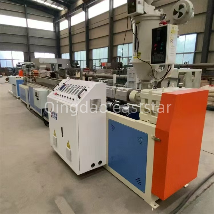 क़िंगदाओ ईस्टस्टार ने तुर्की ग्राहक के लिए अनुकूलित पीसी/पीएस/एबीएस लैंप कवर उत्पादन लाइन पूरी की, जो प्रकाश उद्योग के उन्नयन का समर्थन करती है