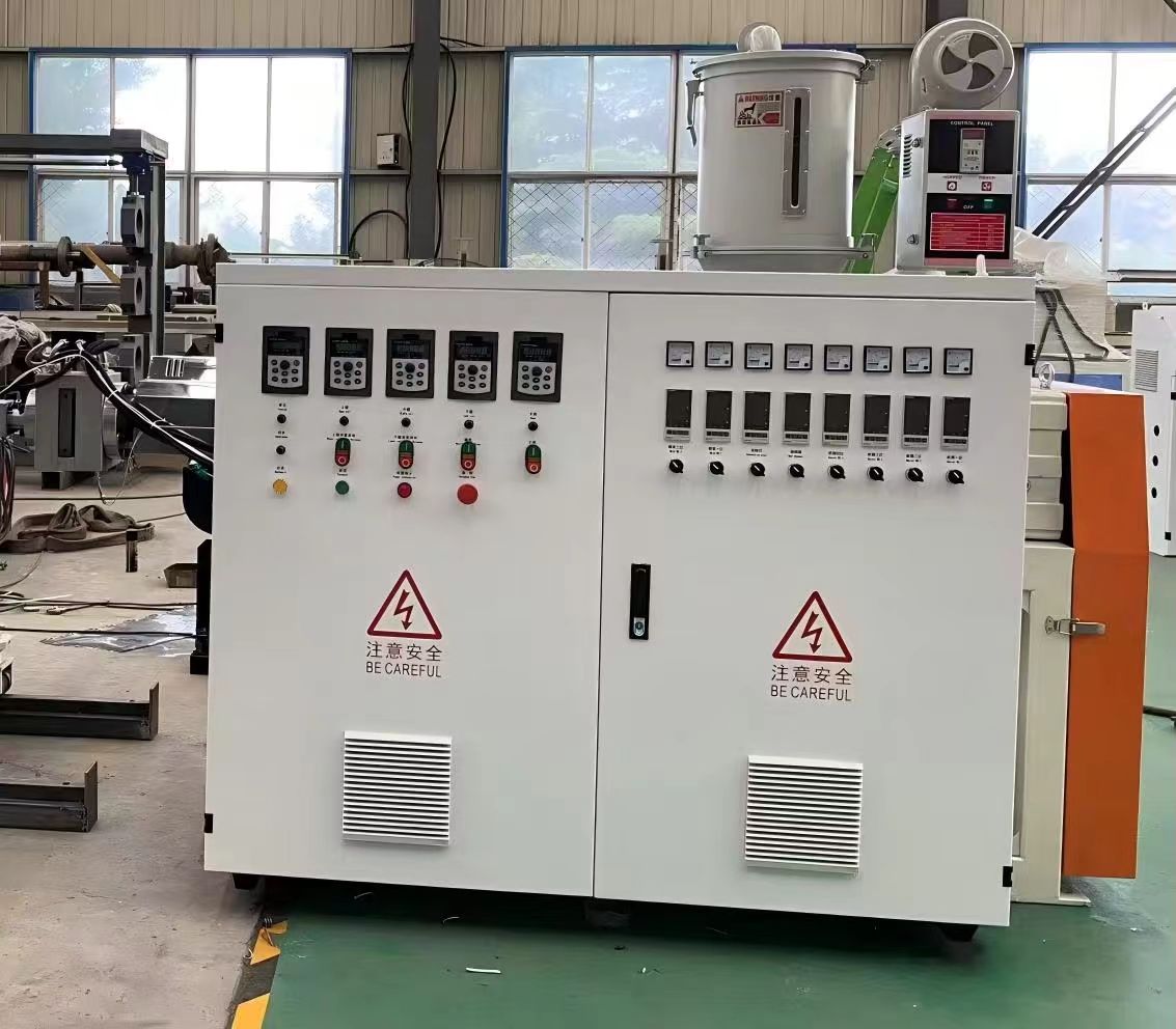 टीपीई/टीपीओ वॉटरस्टॉप उत्पादन लाइन